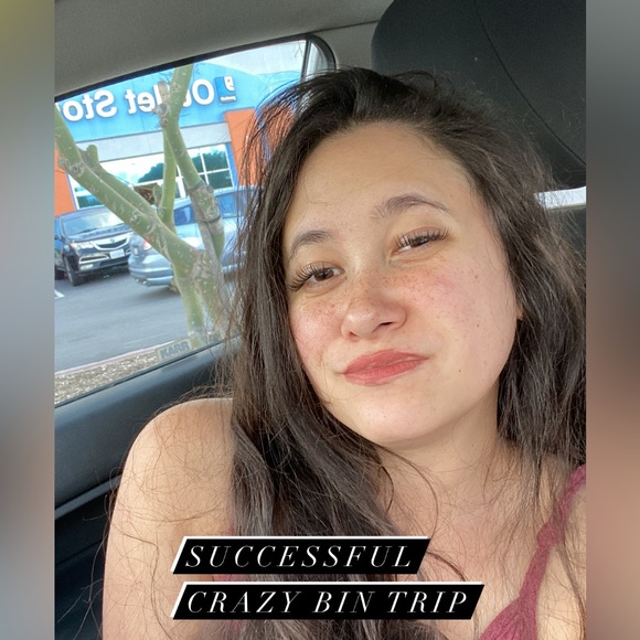 Meet your Posh Ambassador, Emma 💁🏻‍♀️ - Picture 7 of 12